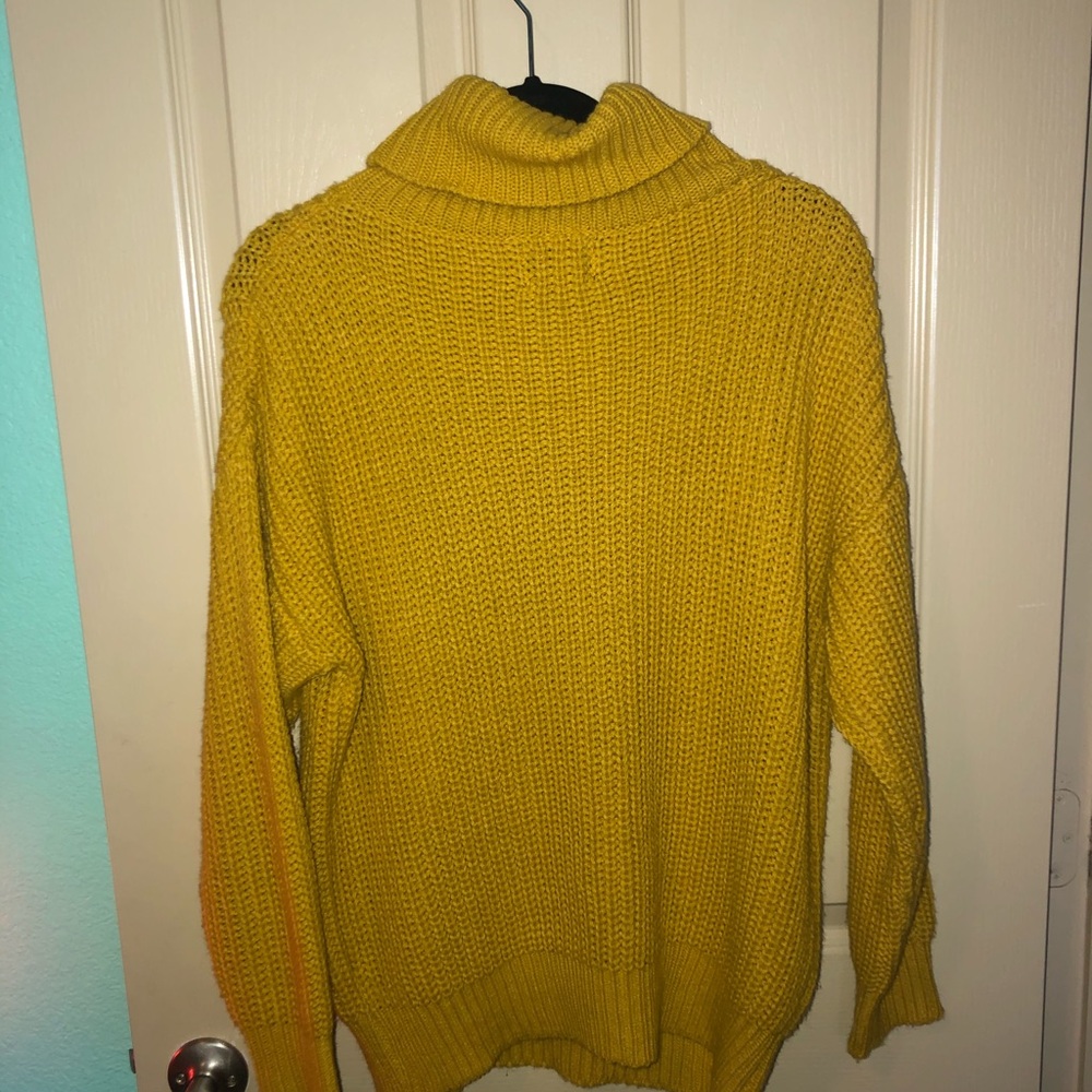 Cotton Candy LA Yellow Sweater - Picture 2 of 3